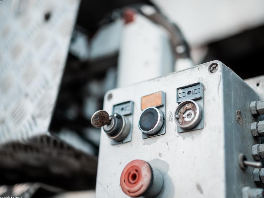 ឧបករណ៍បច្ចេកវិទ្យាសម្រាប់ការបណ្ដុះបណ្តាលហ្គេម